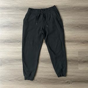 Lululemon Scuba High Rise Jogger